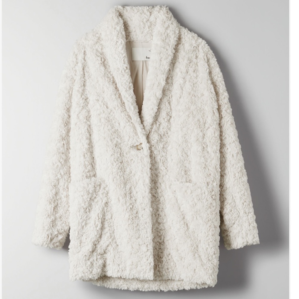 Aritzia Plush Jacket in Bone Size L